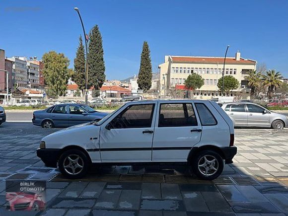 BİRLİK OTO DAN HATASIZ FİAT UNO 70 S