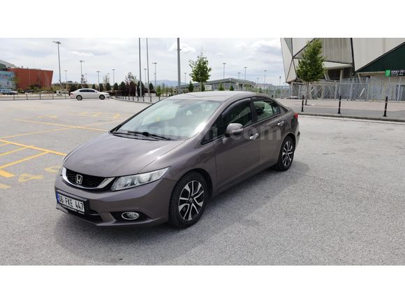 FB7 149 Bin  Civic  2016 Model Fabrikasyon Lpg Kısa Süreli Son Fiyat