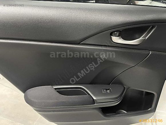 HONDA Civic. 1.6 İ-VTEC Elegance otomatik