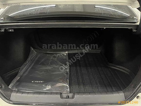 HONDA Civic. 1.6 İ-VTEC Elegance otomatik
