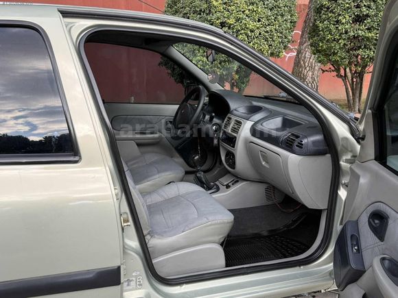 RENAULT CLİO 1.4 BENZİN&LPG KLİMA ORJİNAL EMSALSİZ TEMİZLİKTE
