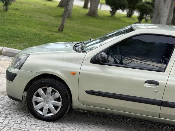 RENAULT CLİO 1.4 BENZİN&LPG KLİMA ORJİNAL EMSALSİZ TEMİZLİKTE