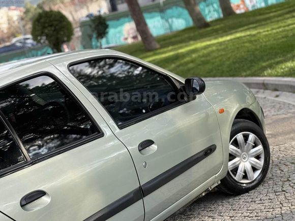 RENAULT CLİO 1.4 BENZİN&LPG KLİMA ORJİNAL EMSALSİZ TEMİZLİKTE