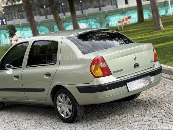 RENAULT CLİO 1.4 BENZİN&LPG KLİMA ORJİNAL EMSALSİZ TEMİZLİKTE