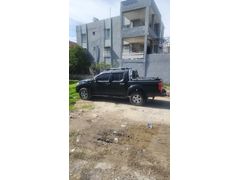 Sahibinden Nissan Navara 2.5 TDI 4x4 SE 2006 Model  220.000 km Siyah