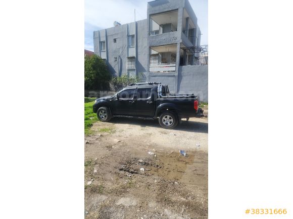 Sahibinden Nissan Navara 2.5 TDI 4x4 SE 2006 Model  220.000 km Siyah