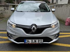 2025-ÇIKIŞLI-89-BINDE-1.3-TCE-TOUCH-OTOMATİK-115-BEYGİR-MEGANE