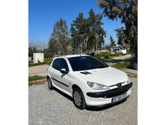 SAHİBİNDEN 2003 PEUGEOT 206 1.4HDİ ACİL SATILIK DÜŞÜK KM