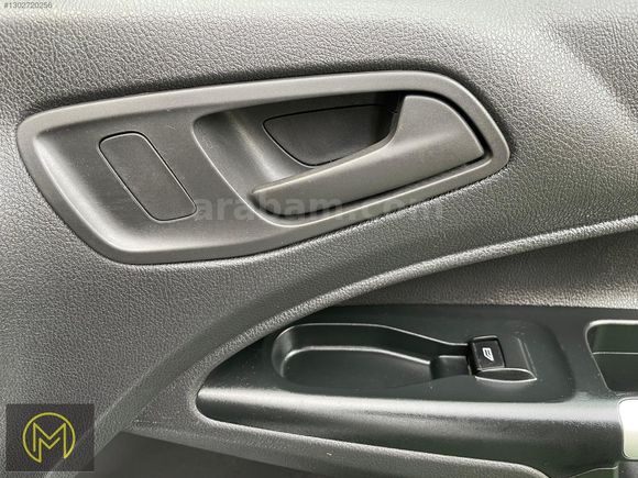 300.000TL PEŞİNATLA ELDEN SENETLİ FORD TOURNEO CONNECT