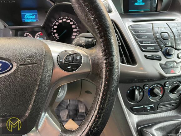 300.000TL PEŞİNATLA ELDEN SENETLİ FORD TOURNEO CONNECT