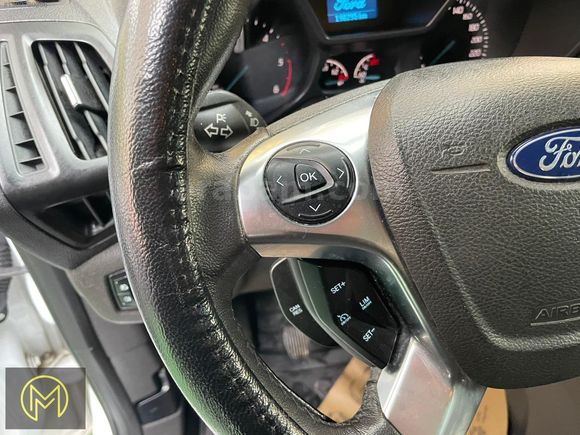 300.000TL PEŞİNATLA ELDEN SENETLİ FORD TOURNEO CONNECT
