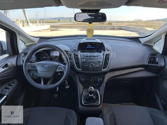 İLK SAHİBİNDEN 2015 FORD CMAX 1.6 DİZEL HATASIZ KM 115.000