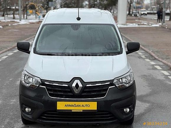 ARMAĞAN AUTODAN 2023 MODEL BOYASIZ FRİGOLU RENAULT EXPRESS
