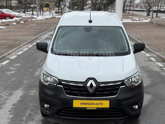 ARMAĞAN AUTODAN 2023 MODEL BOYASIZ FRİGOLU RENAULT EXPRESS
