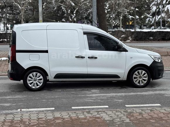 ARMAĞAN AUTODAN 2023 MODEL BOYASIZ FRİGOLU RENAULT EXPRESS