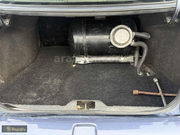 /BEGOĞLU OTOMOTİV/1999 FORD ESCORT CLX KLİMALI ZETECH FIRSAT