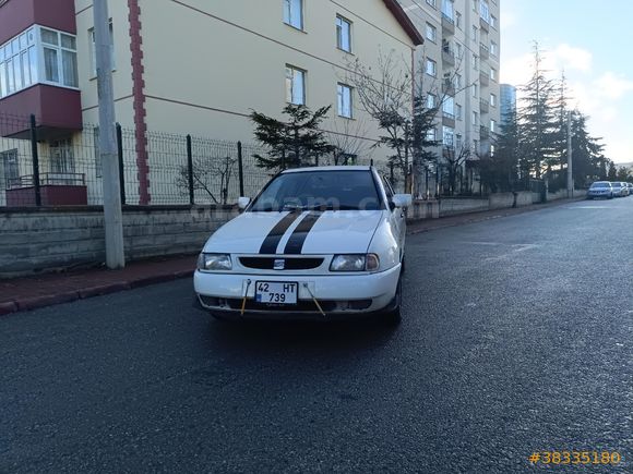Sahibinden Seat Cordoba 1.6 Sport 2000 Model  205.000 km Beyaz