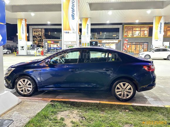 Sahibinden Renault Megane 1.3 TCe Joy 2022 Model 