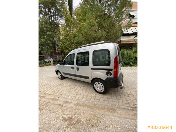 Sahibinden Renault Kangoo Multix 1.5 dCi Authentique 2009 Model 