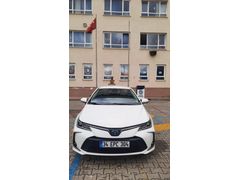 Sahibinden Toyota Corolla 1.8 Hybrid Dream 2021 Model