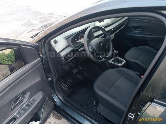 Sahibinden Renault Taliant 1.0 T Joy 2022 Model