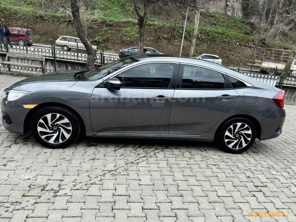 Sahibinden Honda Civic 1.6 i-DTEC Elegance 2018 Model 