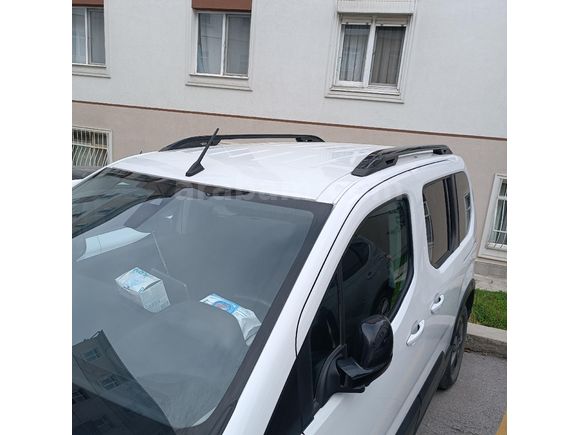 Sahibinden Peugeot Rifter 1.5 BlueHDI Allure 2022 Model