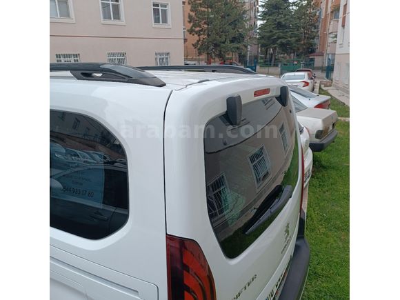 Sahibinden Peugeot Rifter 1.5 BlueHDI Allure 2022 Model