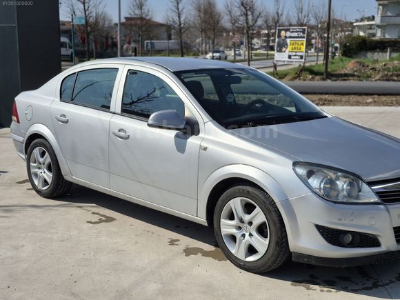 AKN Otomotiv'den ASTRA 2010 MODEL UCUNCU SAHIBINDEN SORUNSUZ