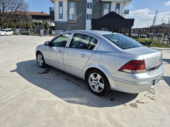 AKN Otomotiv'den ASTRA 2010 MODEL UCUNCU SAHIBINDEN SORUNSUZ