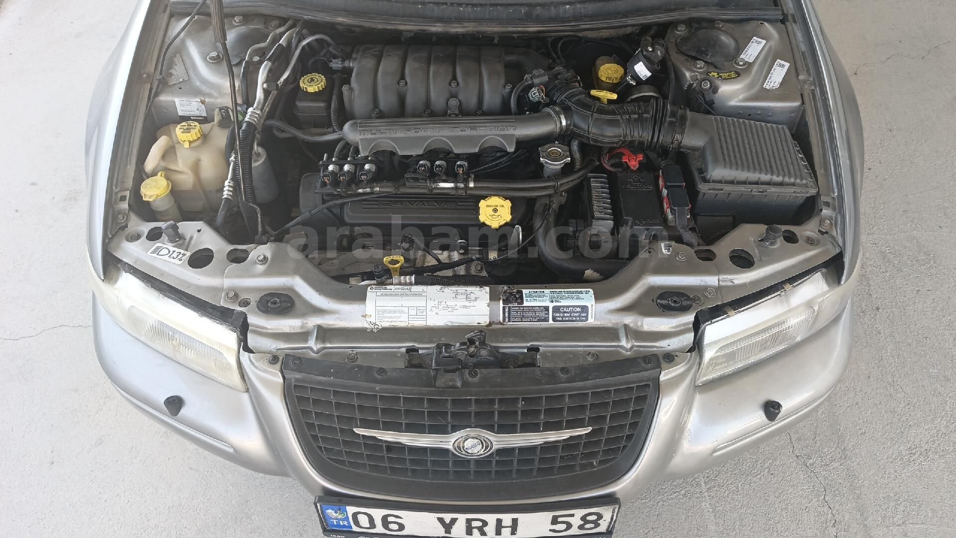 Sahibinden Chrysler Stratus 2.5 LX 1997 Model İzmir 330.000 km Gri 5