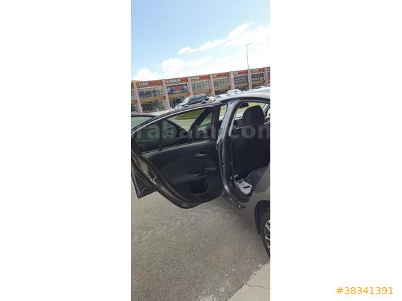 Sahibinden Fiat Egea 1.4 Fire Lounge 2022 Model