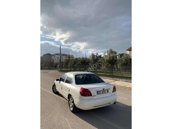 ALTINOK AUTO'Dan 1997 DEGİŞENSİZ MONDEO