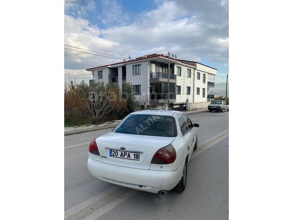 ALTINOK AUTO'Dan 1997 DEGİŞENSİZ MONDEO