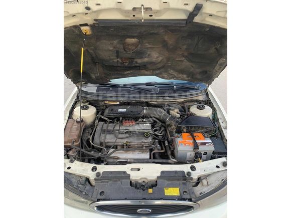 ALTINOK AUTO'Dan 1997 DEGİŞENSİZ MONDEO