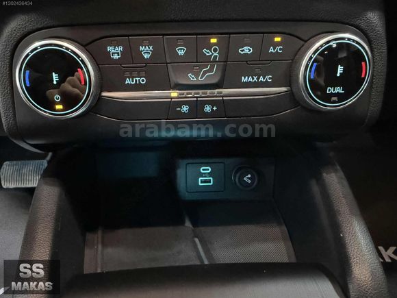 SSMAKAS..FORD..FOCUS..2023..1.5ECOBLUE..55.000KM..TİTANİUM