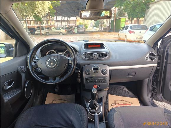 Sahibinden Renault Clio 1.5 dCi Executive 2011 Model
