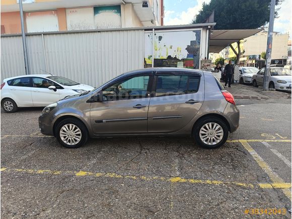 Sahibinden Renault Clio 1.5 dCi Executive 2011 Model