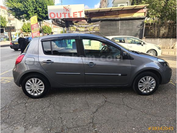 Sahibinden Renault Clio 1.5 dCi Executive 2011 Model