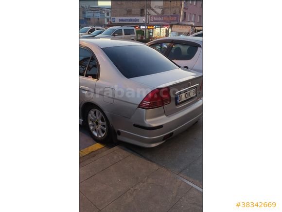 Sahibinden Honda Civic 1.6i VTEC ES 2004 Model