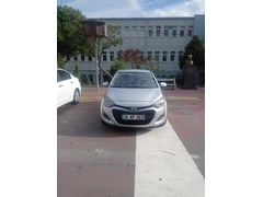 Sahibinden Hyundai i20 1.4 CRDi Jump 2013 Model