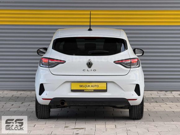 SELÇUK AUTO | 2023 RENAULT CLİO EVOLUTİON HATASIZ SERVİS BAKIMLI