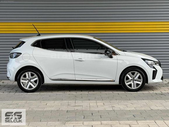 SELÇUK AUTO | 2023 RENAULT CLİO EVOLUTİON HATASIZ SERVİS BAKIMLI