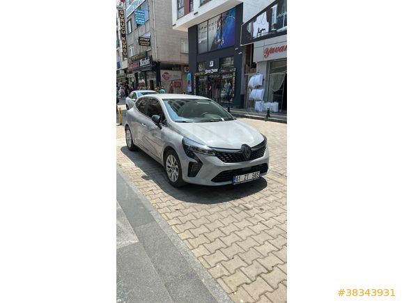 ZİRVE AUTO'DAN CLİO 1.0 TCE EVOLUTİON HATASIZ %20 KDV