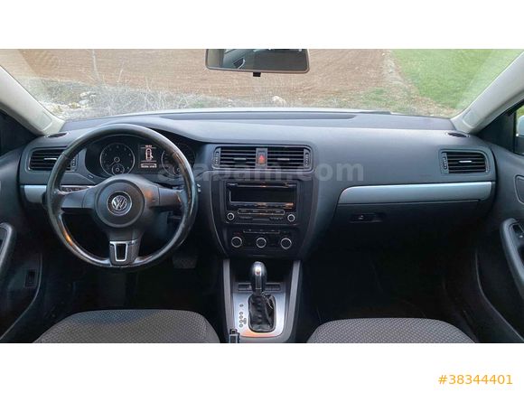 Volkswagen Jetta 1.4 TSi Trendline 2014 Model 