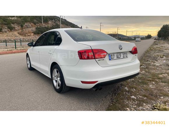 Volkswagen Jetta 1.4 TSi Trendline 2014 Model 