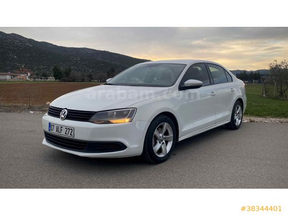Volkswagen Jetta 1.4 TSi Trendline 2014 Model 