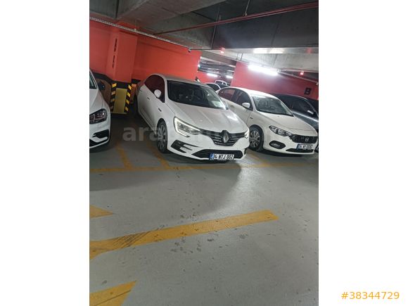 Sahibinden Renault Megane 1.3 TCe Icon 2025 Model