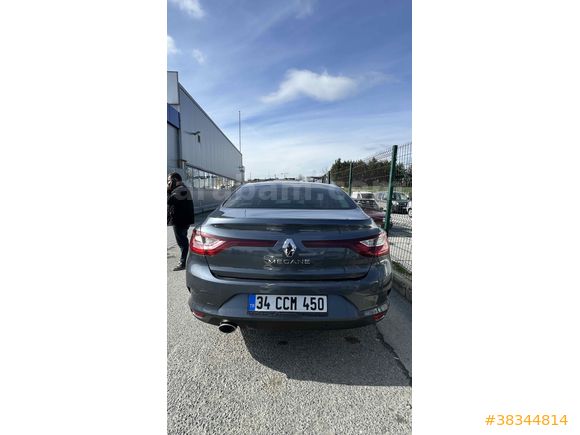 Sahibinden Renault Megane 1.5 Blue DCI Icon 2019 Model 