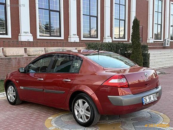 2004 MODEL 145 BİN KM DE BENZİNLİ MEGANE 2 CAM GİBİ...